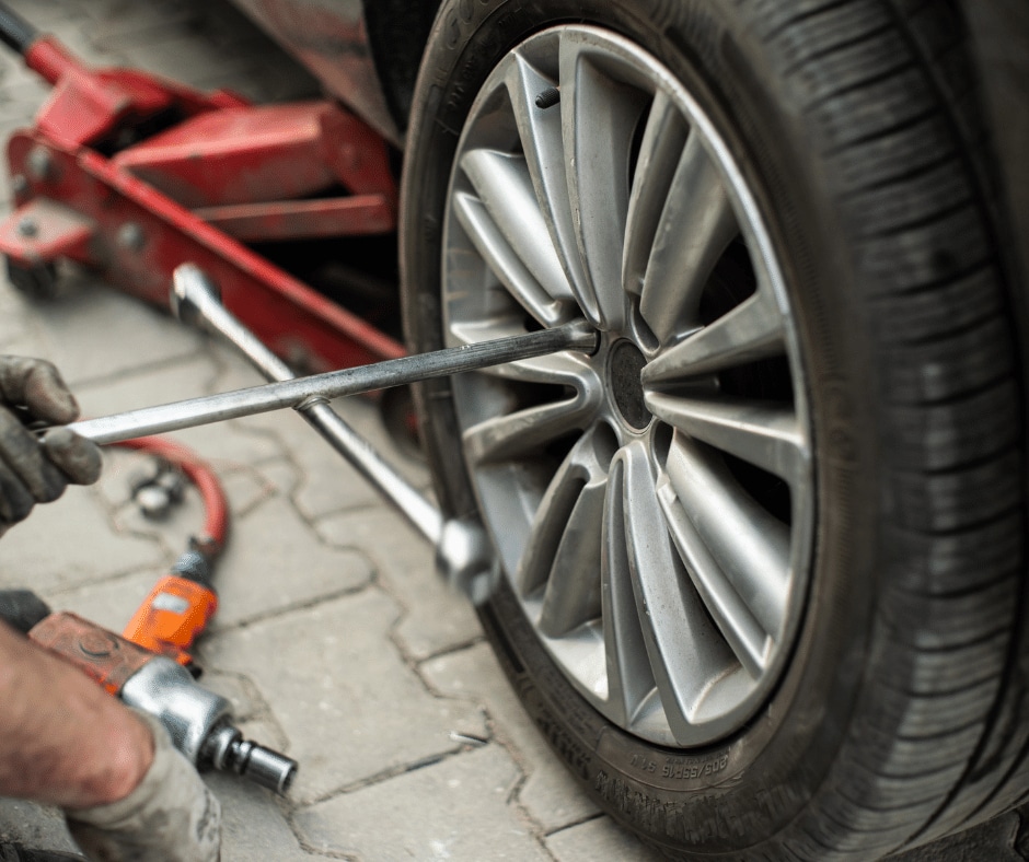 Fairburn Towing Service Tire Change